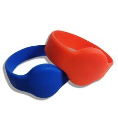 waterproof silicone wristband for swimming